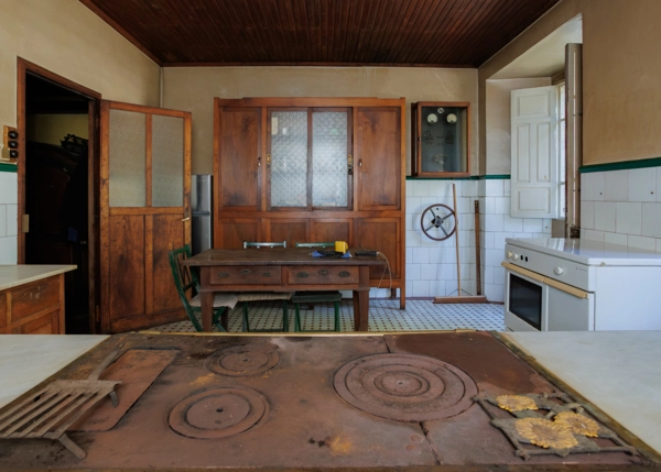 147-1109-68f4ce58ce494