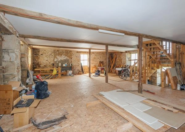 Galicia, Lugo, Ourol, pueblo, parte en restauration