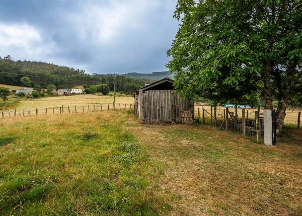 Galicia, Lugo, Ourol, casa de campo, garaje 2