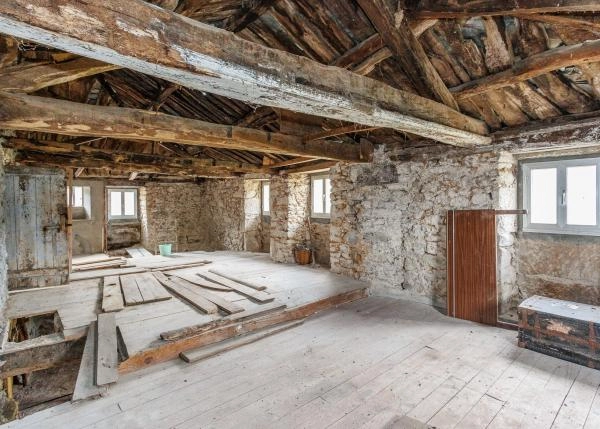 Galicia, Lugo, Ourol, casa de campo, en restauracion 1