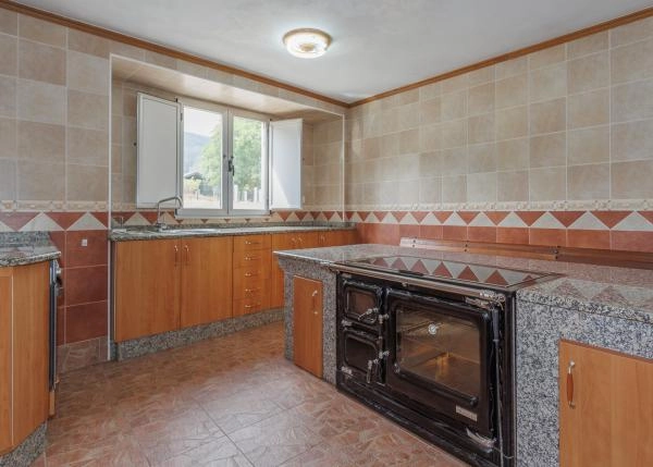 Galicia, Lugo, Ourol, country house, kitchen 1