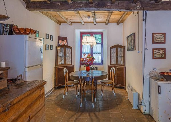 1030- Galicia, La Coruña, Cesures, Casa de campo, cocina 2