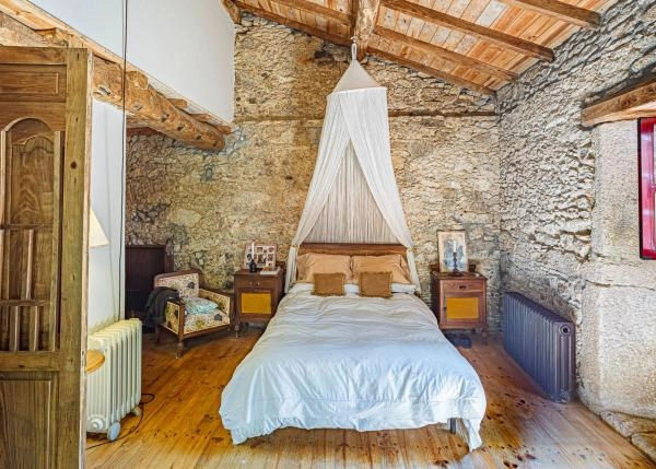 1030- Galicia, La Coruña, Cesures, Casa de campo, habitacion 1