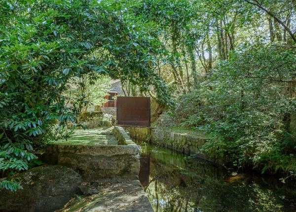 1030- Galicia, La Coruña, Cesures, Casa de campo, canal de molino 1