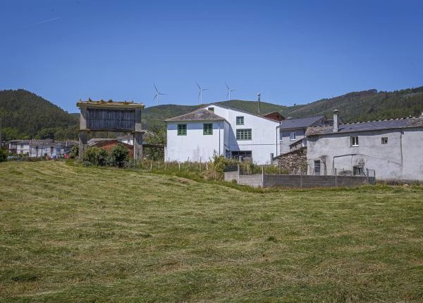 Galicia, Lugo, Mondoñedo, country house, view from fields