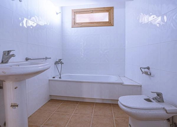 Galicia, Lugo, Mondoñedo, casa de campo, bathroom 2