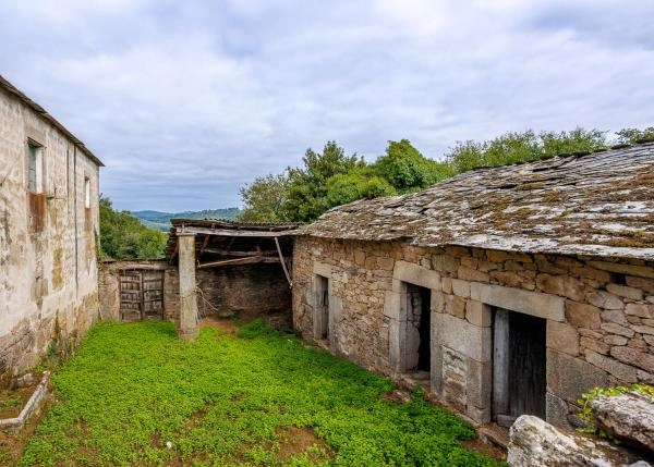 Galicia, Lugo, Sarria, country house, sheds