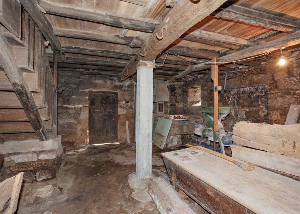 Galicia, Lugo, Sarria, country house, basements