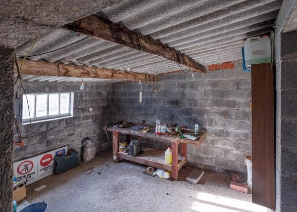 Galicia, Lugo, Pol, casa de campo, granja, taller