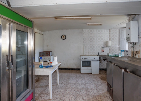 1255- Galicia, Coruña, Abegondo, farm, kitchen