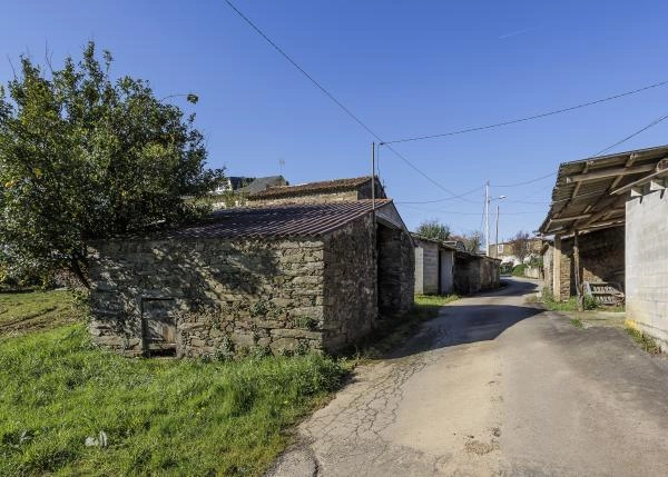 Galicia, Coruña, Abegondo, granja, entrance