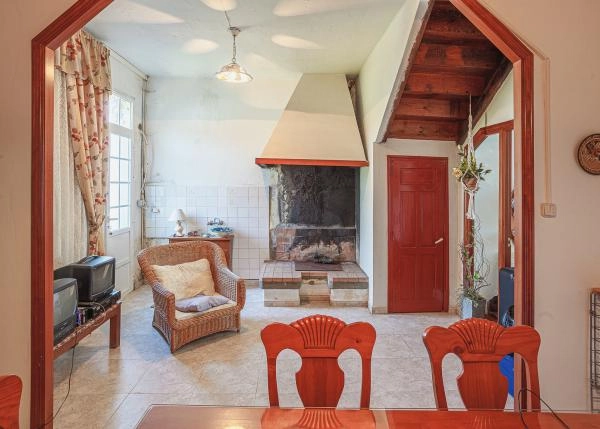  Galicia, Lugo, Roupar, casa de campo, salon 1