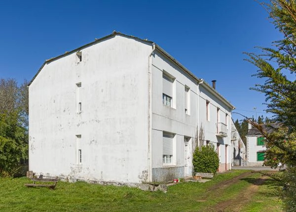  Galicia, Lugo, Roupar, casa de campo, detras de casa