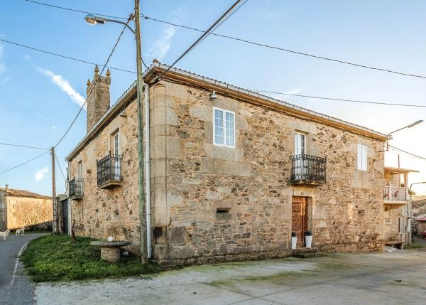 Galicia, Lugo, Antas de Ulla, country house, street view 1