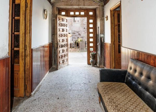 Galicia, Lugo, Antas de Ulla, country house, passageway