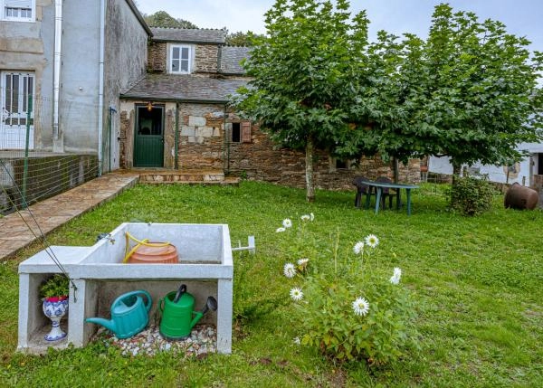  Galicia, Lugo, Gondaisque, casa de campo, jardin