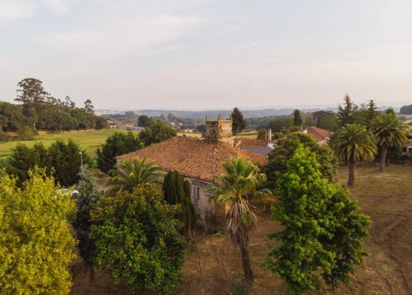 1363- Galicia, Pontevedra, Lalin, Country house vista area 3