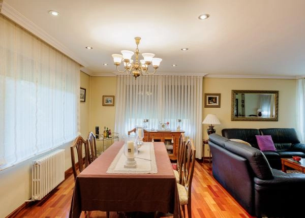 Leon, El Bierzo, country house, dining area