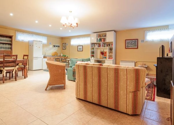  Leon, El Bierzo, country house, basement living room