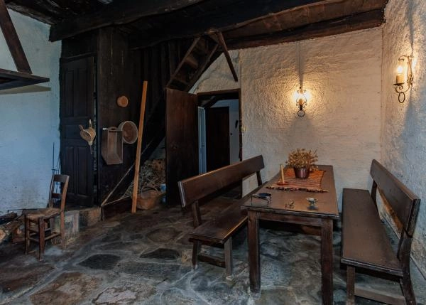 Galicia, Lugo, Outeiro de Rei, cocina lareira