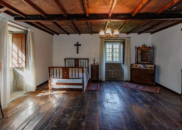 Galicia, Lugo, Castro de Rei, habitacion 1