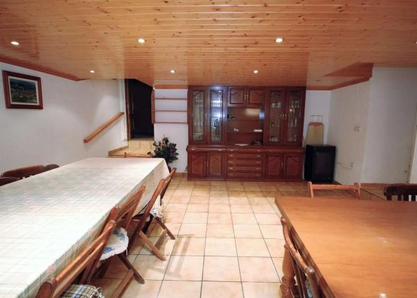 1396- Galicia, Lugo, Lancara, casa de campo, comedor