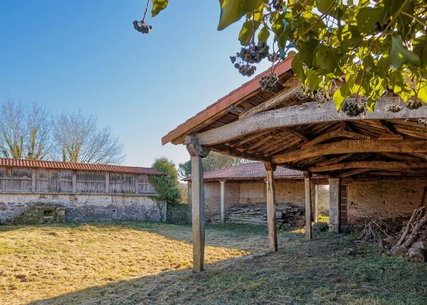 Galicia, Lugo,Monterroso, casa de campo alpendres