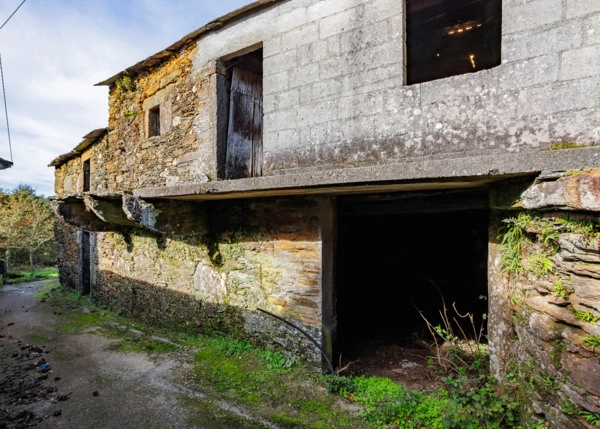 Galicia, Ourense, Lebozan, casa 4