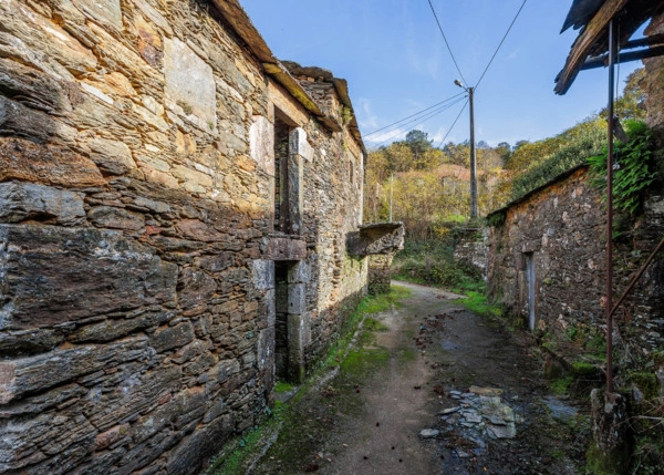 Galicia, Ourense, Lebozan, casa 16
