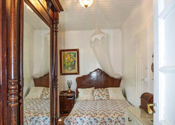 1465-Galicia, Pontevedra, Gaxate, casa de campo habitacion 1