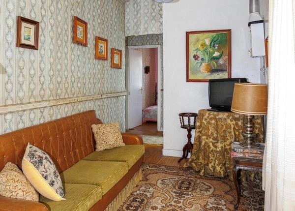 1465-Galicia, Pontevedra, Gaxate, country house salita