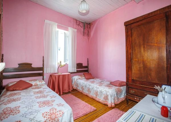 1465-Galicia, Pontevedra, Gaxate, casa de campo habitacion 11