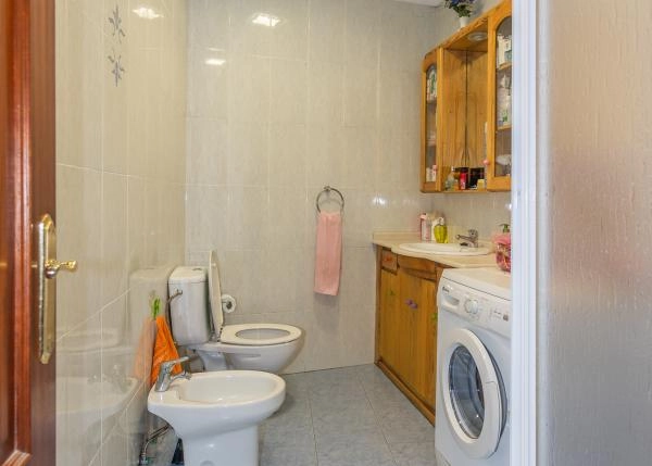 Galicia, Coruña, Toques, country house, bathroom 1