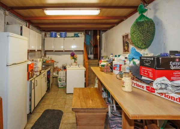 Galicia, Coruña, Toques, casa de campo, kitchen 2