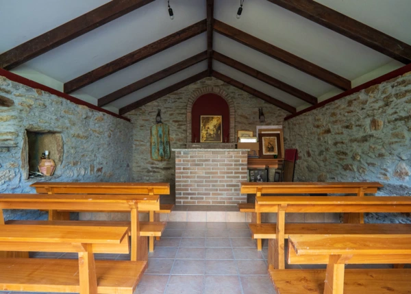 GCH-1486-Casa-En-Campoverde-chapel