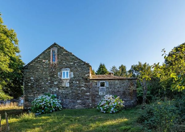 Galicia, La Coruña, As Pontes, Country house, in woods