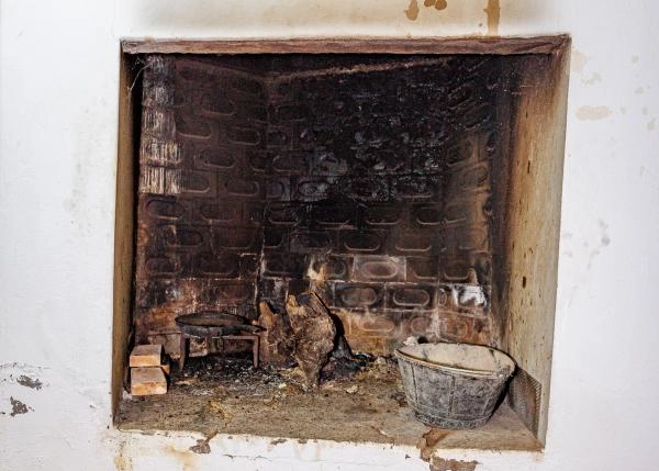  Galicia, La Coruña, As Pontes, Country house lareira