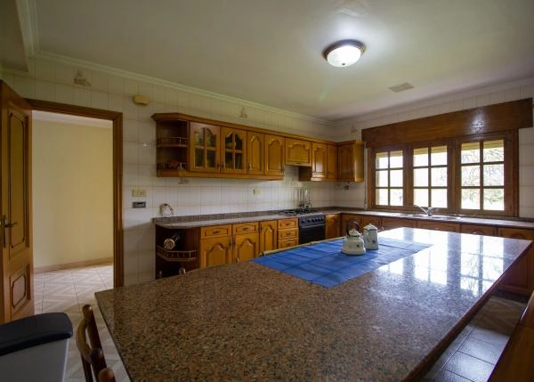 1554- Galicia, Lugo, Castro de Rei, country house, kitchen
