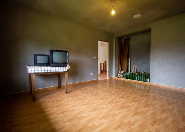 1554- Galicia, Lugo, Castro de Rei, country house living room  