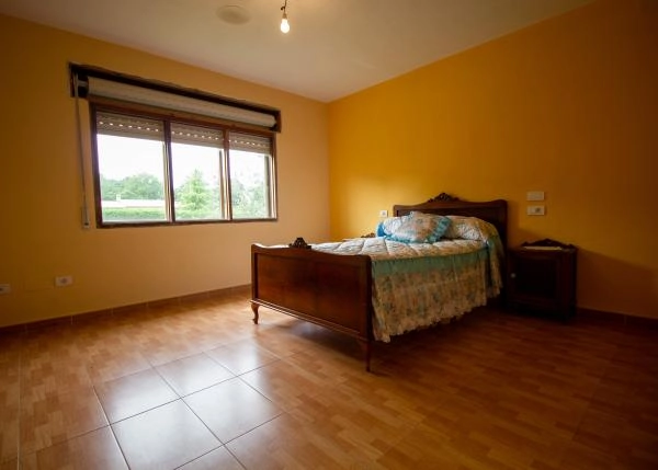 1554- Galicia, Lugo, Castro de Rei, country house, bedroom 6