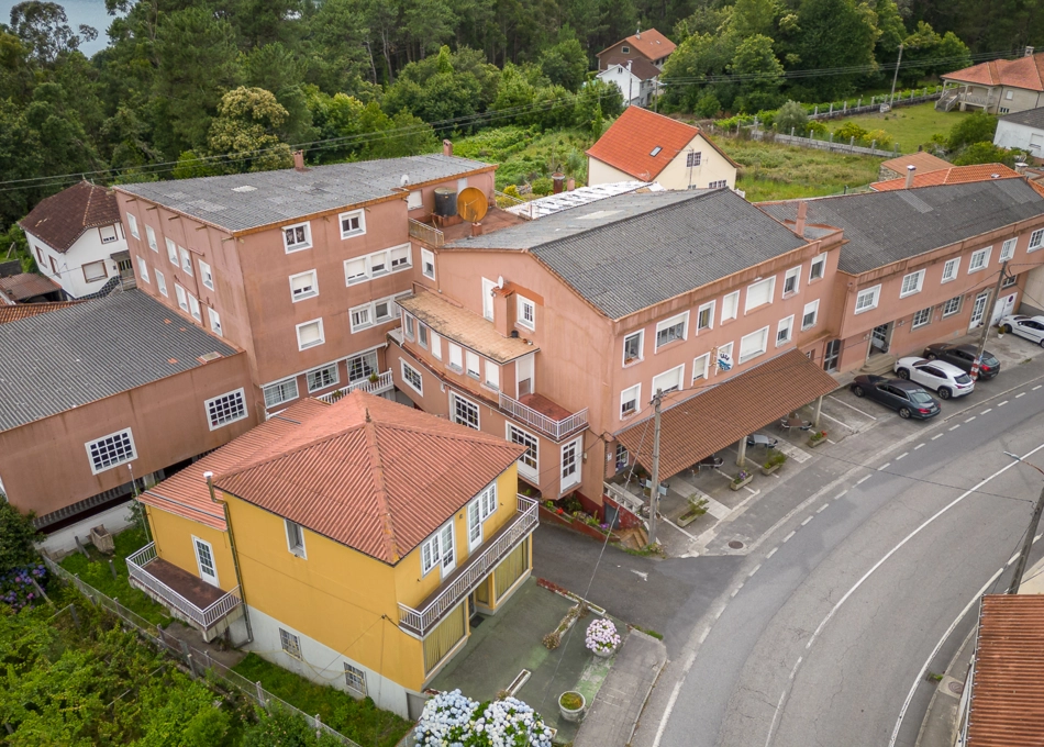 1549- Galicia, la Coruña, rianxo country house, arial view 1