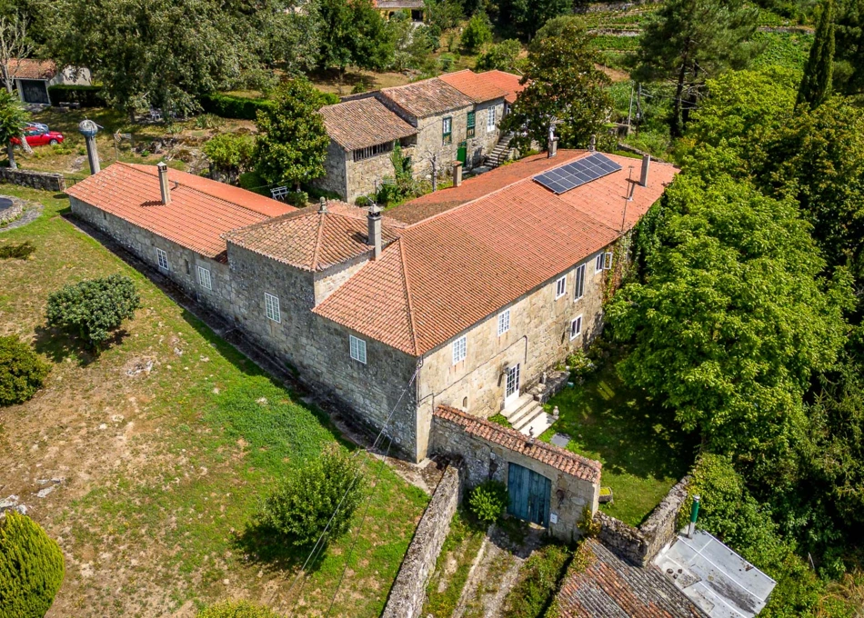 1559-Galicia, Lugo, Panton, country house, arial view
