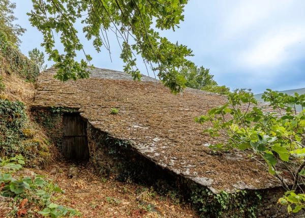 Asturias, La Muria, hamlet, view of chapel