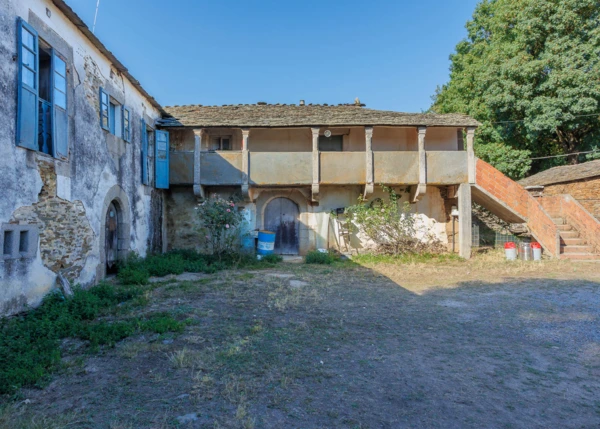 Galicia, Lugo, Outeiro de Rei, entrance 1