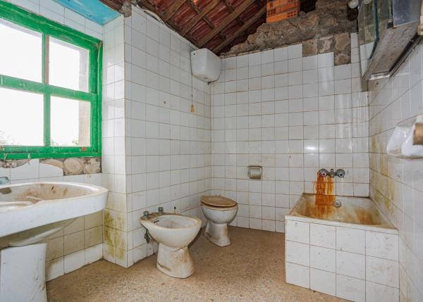 1600-Galicia, Lugo, Chantada, casa de campo baño