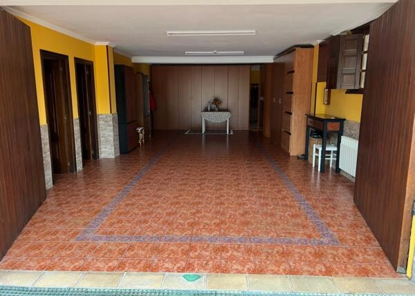 4050d0f9-2996-49b6-a272-1035086aa424-64ad46d4cd755