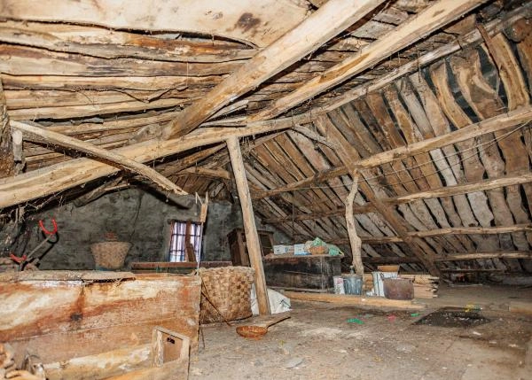 Galicia, Lugo, Ourol, country house attic