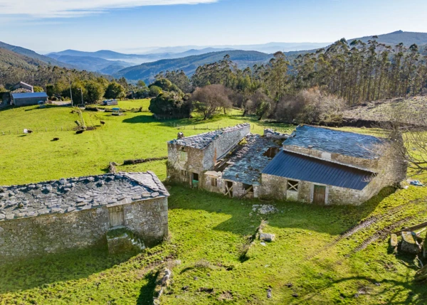 1627- Galicia Lugo, Valle de Ouro, abandoned village arial view 1