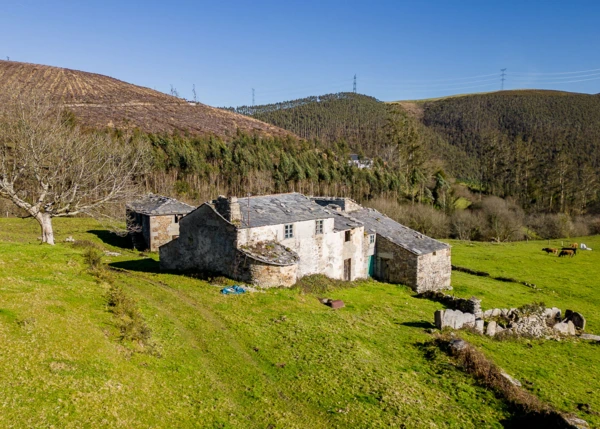 1627- Galicia Lugo, Valle de Ouro, abandoned village arial view 3