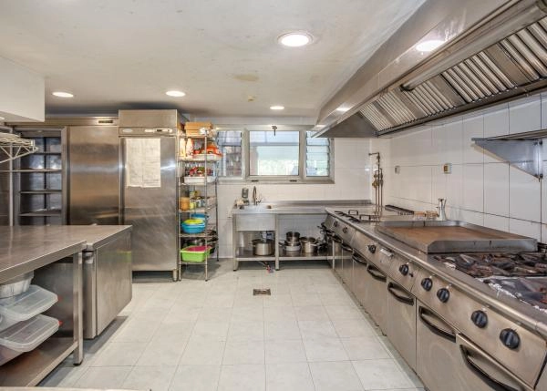 Galicia, Lugo, Valadouro, Hotel Vila do Val kitchen 1